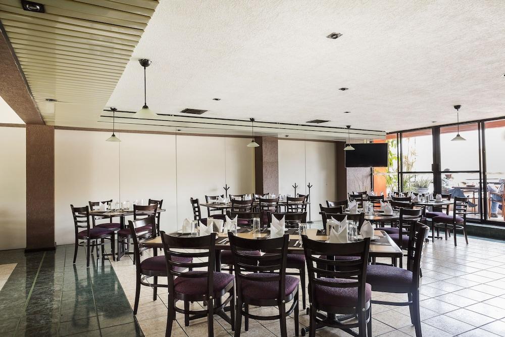 Hotel Flamingo Irapuato Esterno foto