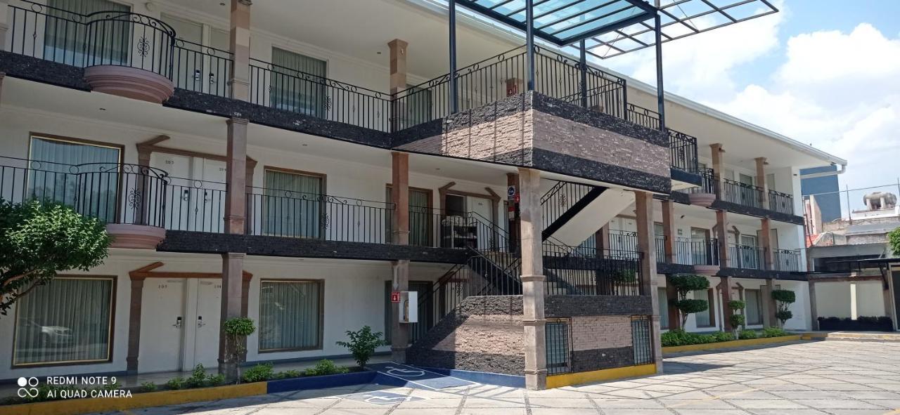 Hotel Flamingo Irapuato Esterno foto