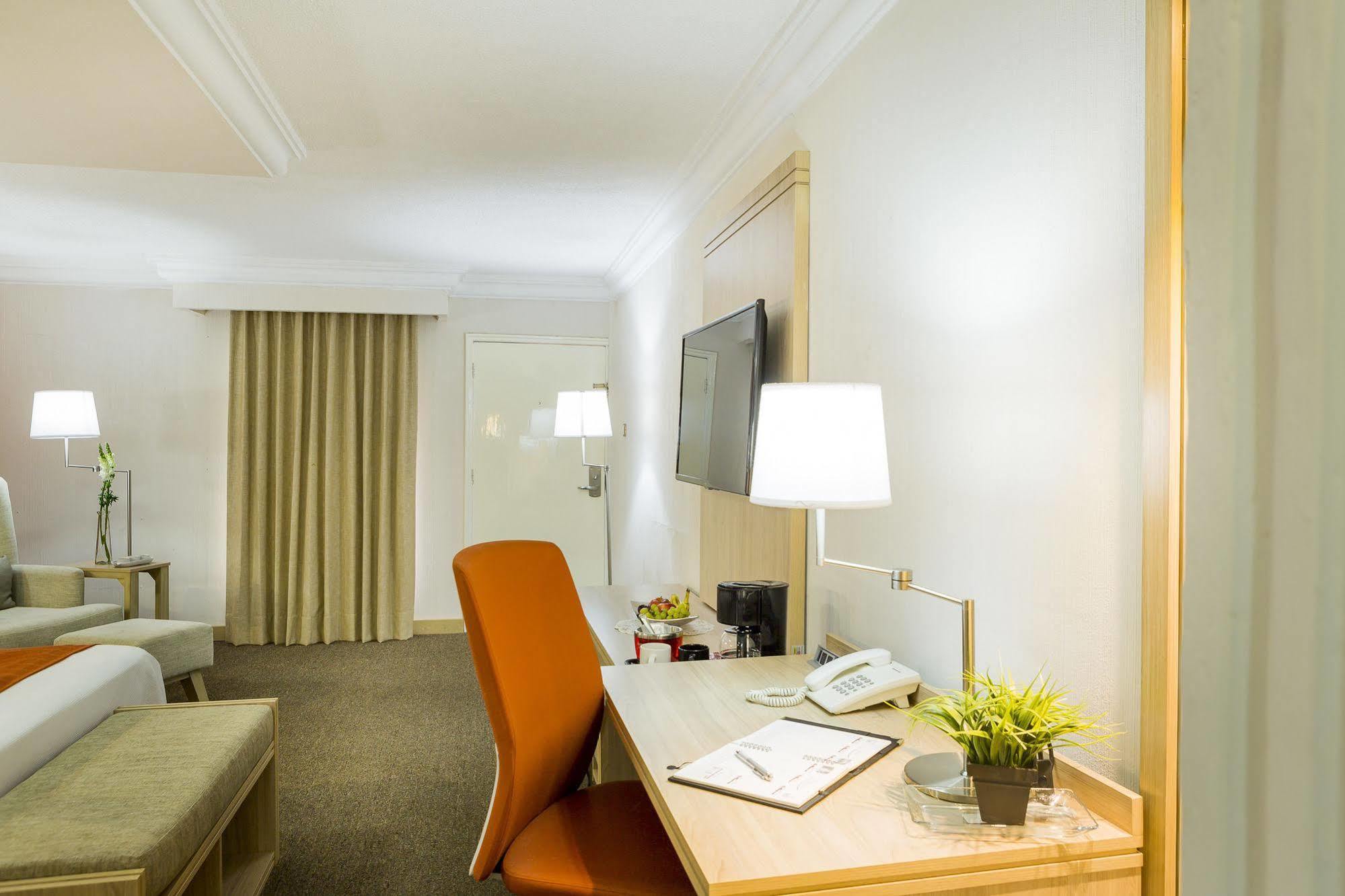Hotel Flamingo Irapuato Esterno foto