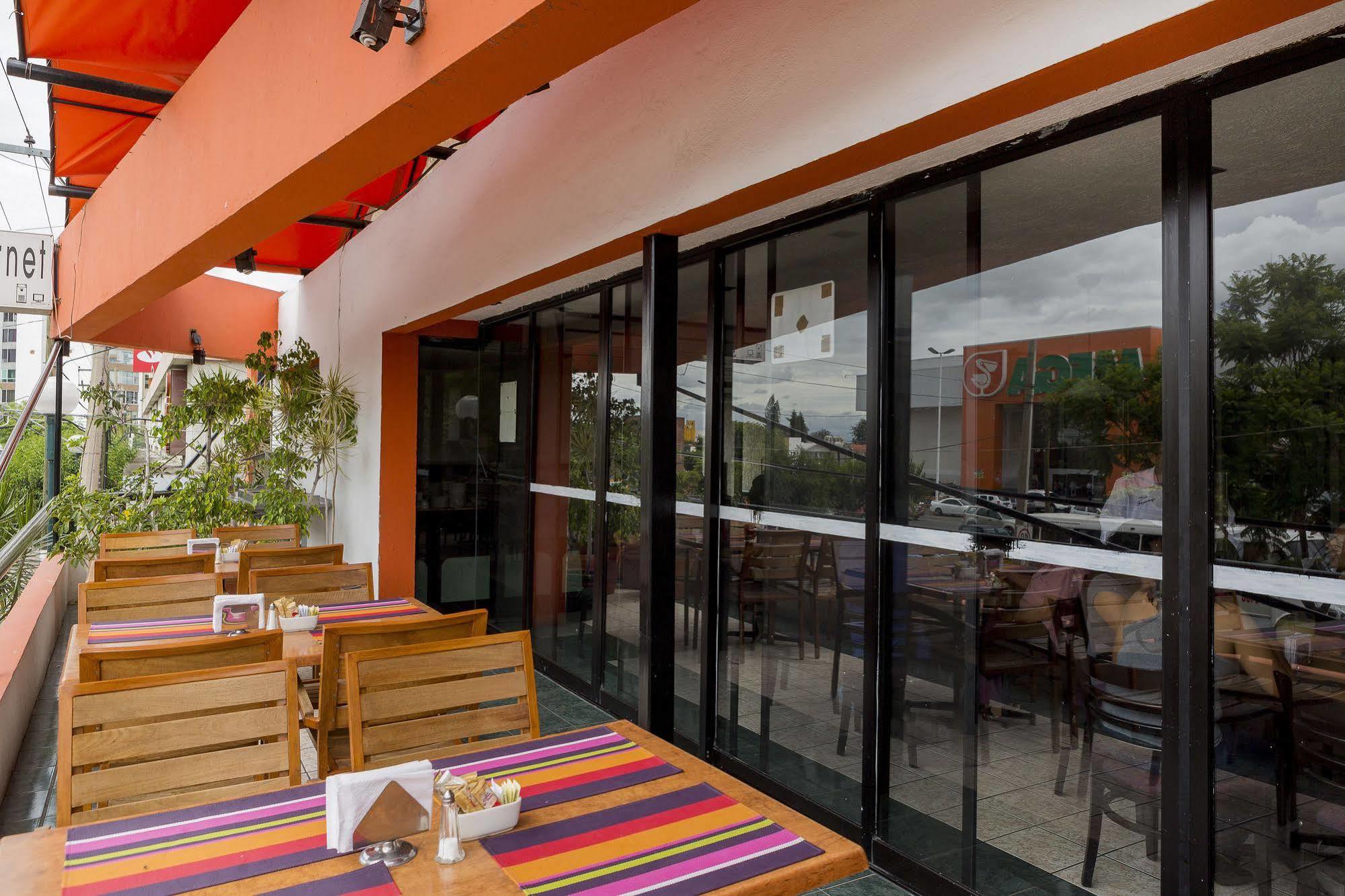 Hotel Flamingo Irapuato Esterno foto