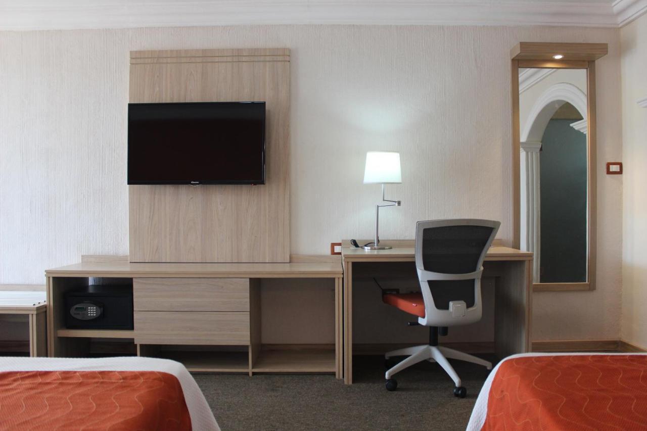 Hotel Flamingo Irapuato Esterno foto
