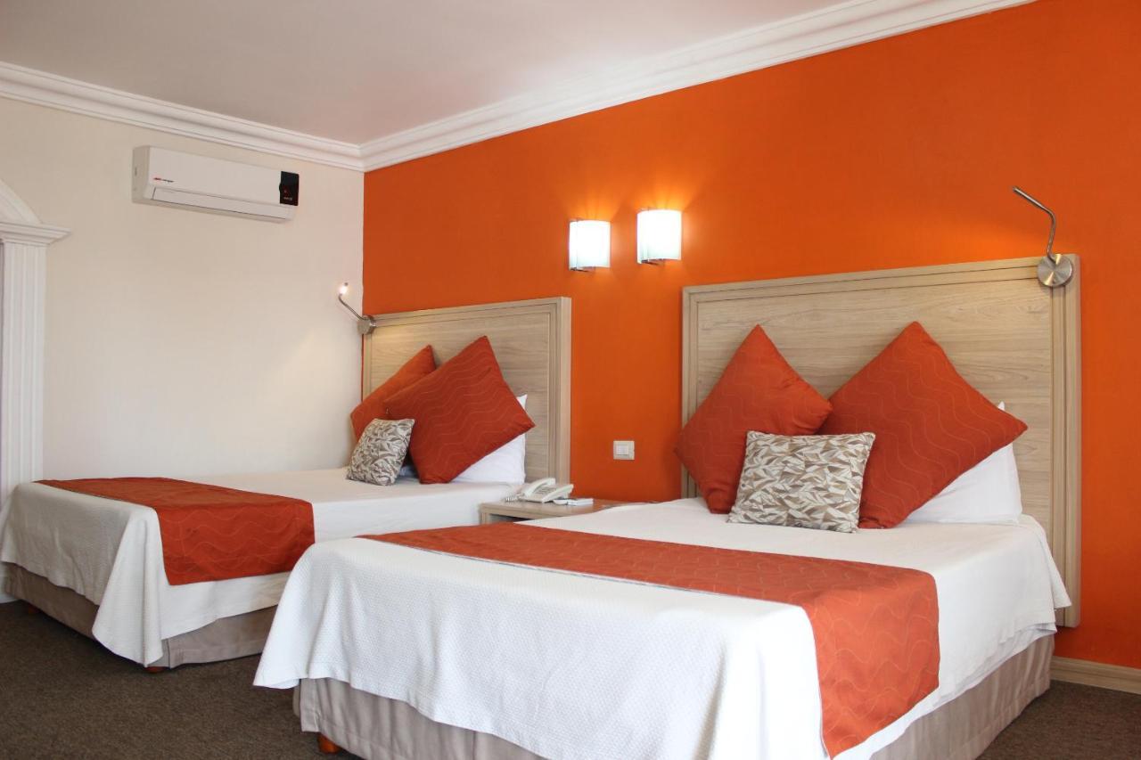 Hotel Flamingo Irapuato Esterno foto